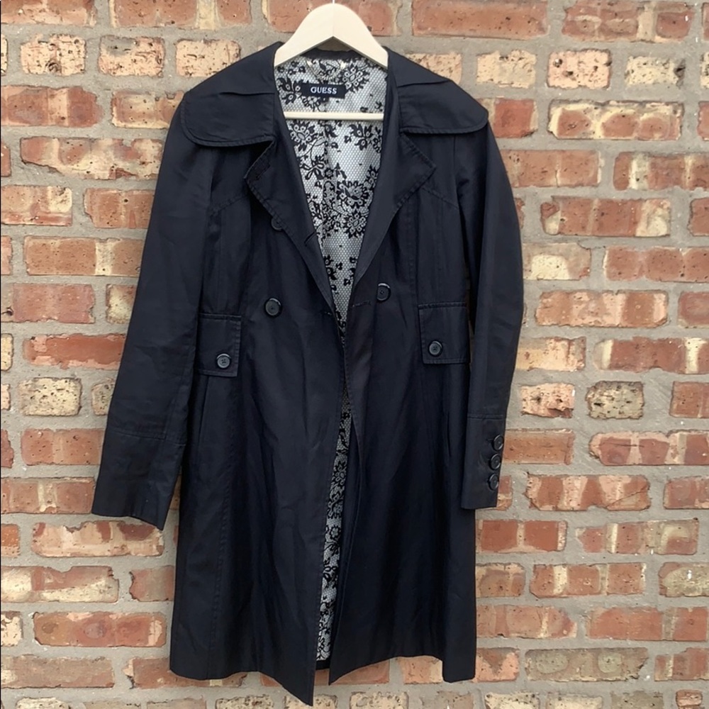 Guess: Black Trench Coat